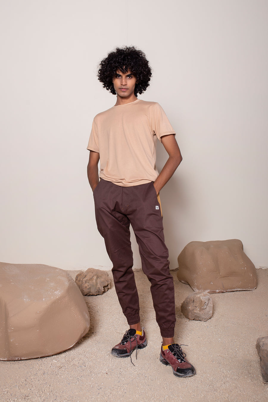 Earth Joggers Brown