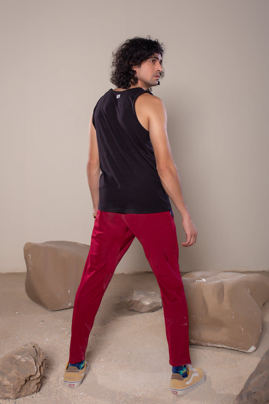 Men's Wanderlust Pant Maroon | VOLO Apparel | These pants are designed to give you wanderlust, an ultralight super durable athletic pant with a five pocket design, a 3 point gusset for all your movements and a high ankle tapered bottom. The revolutional Italian nylon is patented with UPF 50 protection and extreme breathability. The one pant to go everywhere and do everything!